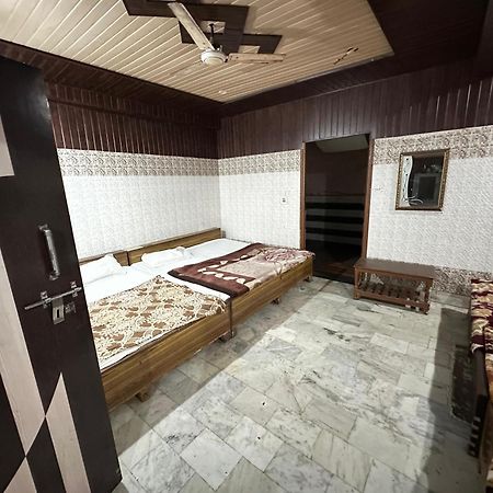 Subhadra Guest House Mathura Luaran gambar