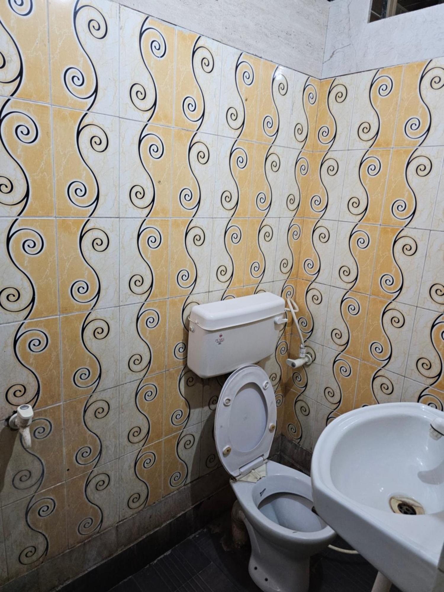 Subhadra Guest House Mathura Bilik gambar